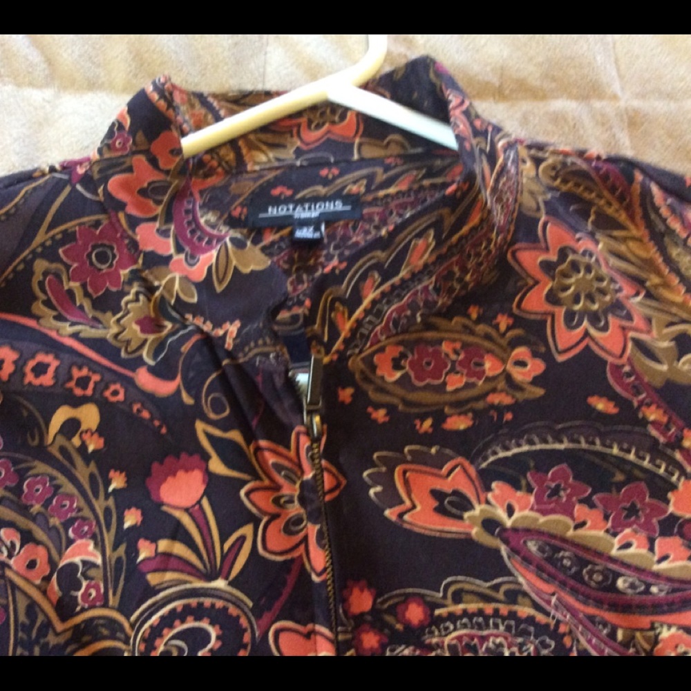 Casual zippered blouse! 3X